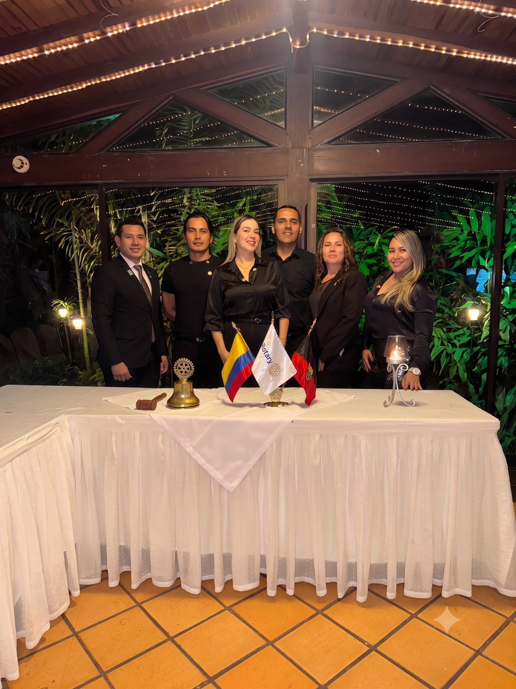Miembros de Rotaract Casa Flora